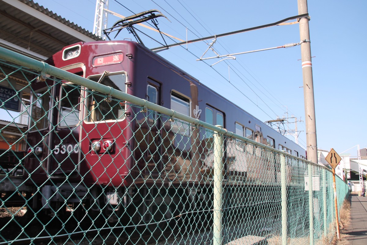 阪急電車長岡天神駅　回送３本、試運転１本を１時間で撮影出来た！#回送　#試運転　#阪急電車　